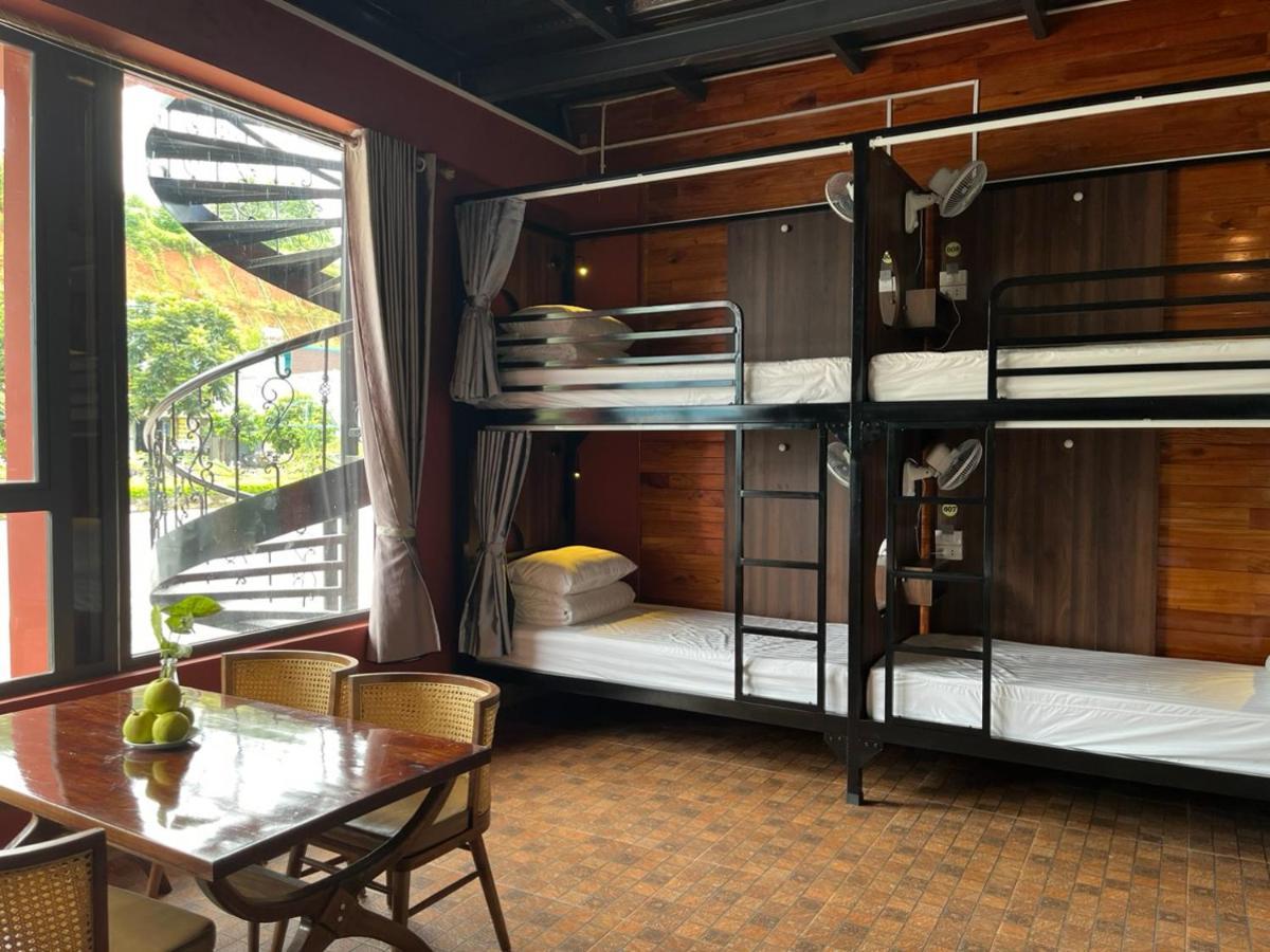 Rocks Ha Giang Hostel & Tour Экстерьер фото
