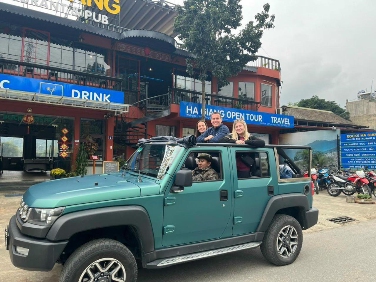 Rocks Ha Giang Hostel & Tour Экстерьер фото