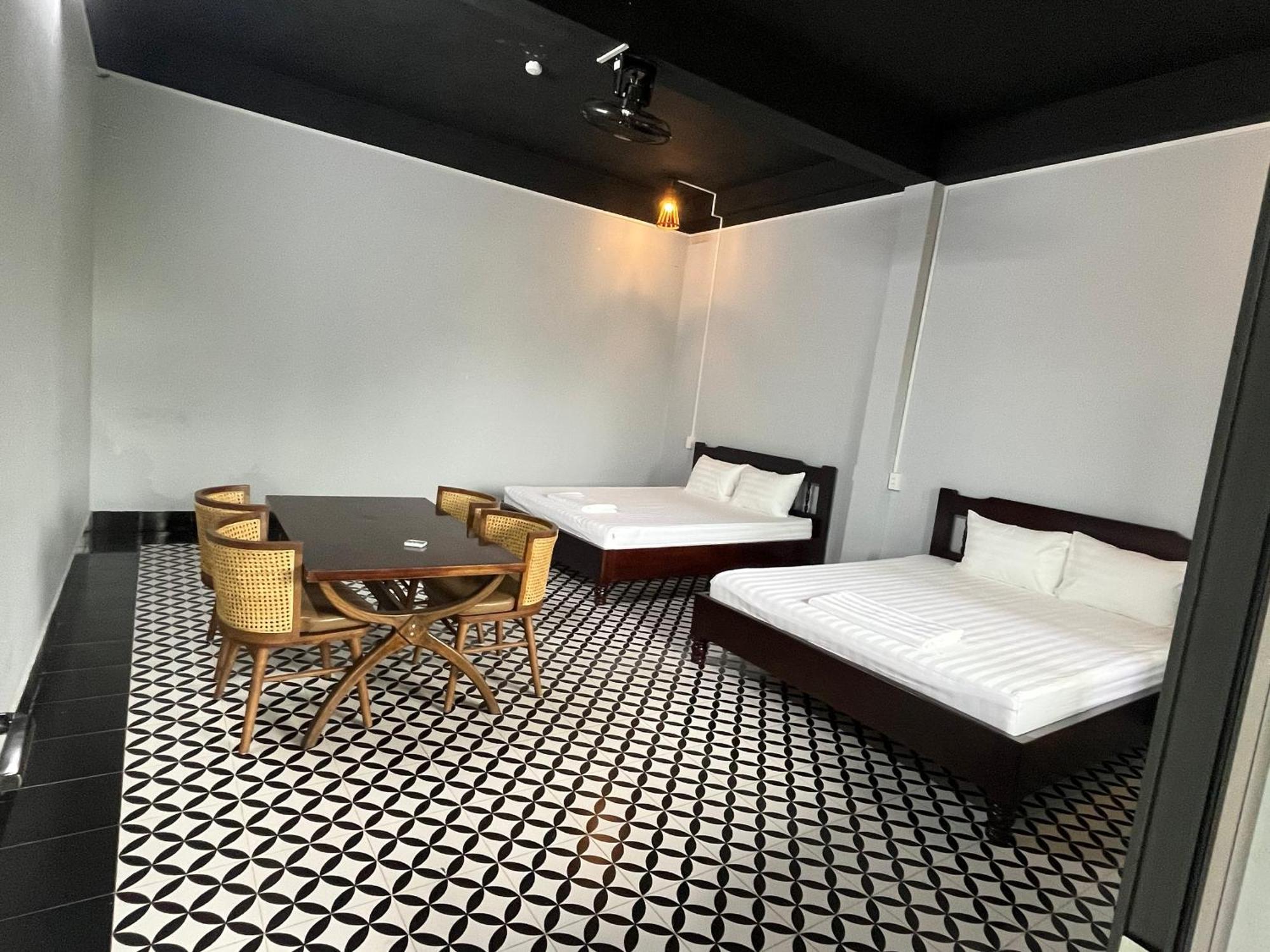 Rocks Ha Giang Hostel & Tour Экстерьер фото